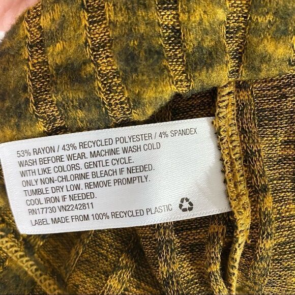 Art Class Girl’s Long Sleeve Puff Shoulder Ribbed Top - Picture 5 of 5